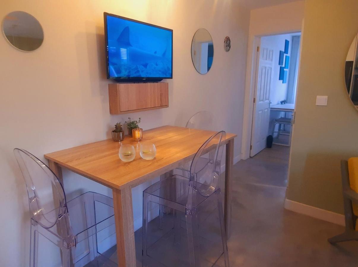 Luxury Modern Apartment - Excellent Location 50M From The Beach, Restaurants, Bars, Shops Flic-en-Flacq Kültér fotó