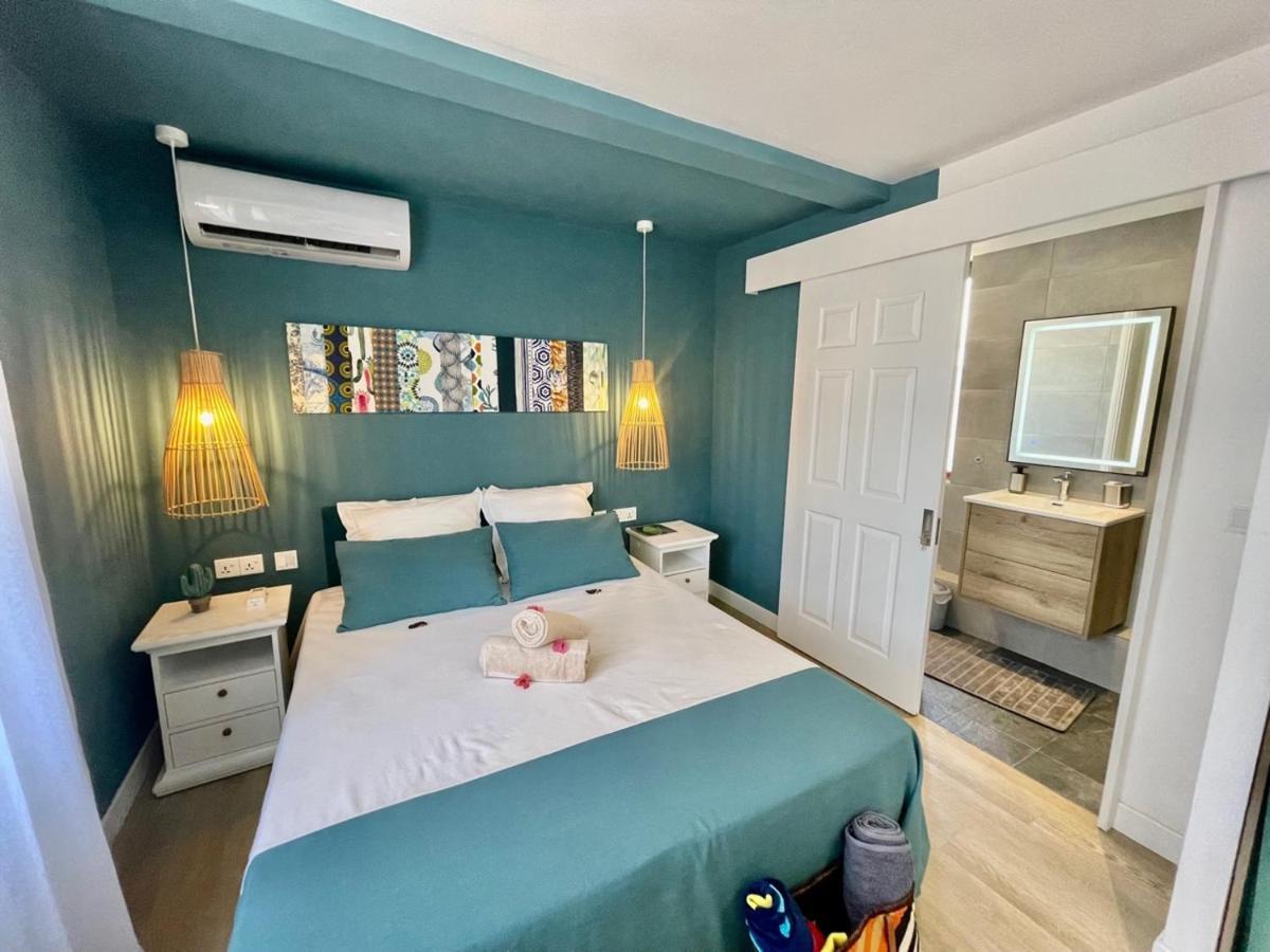 Luxury Modern Apartment - Excellent Location 50M From The Beach, Restaurants, Bars, Shops Flic-en-Flacq Kültér fotó